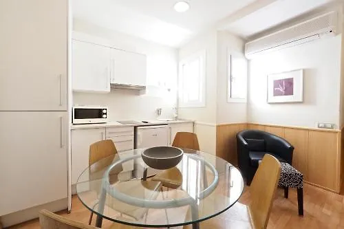 Apartamentos Atica Barcelona 0*,  Spain