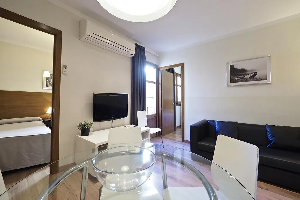 Apartamentos Atica Barcelona Apartment