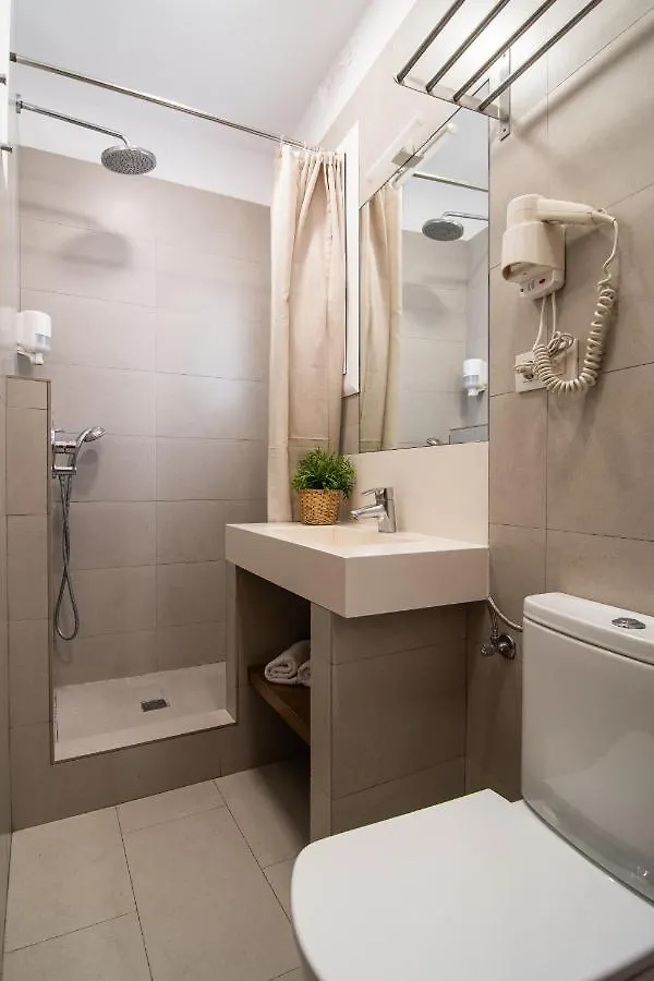Apartamentos Atica Barcelona Hiszpania
